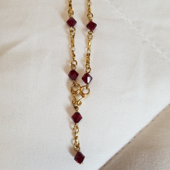 Avon Gold Red Bead Necklace - Picture 3 of 4